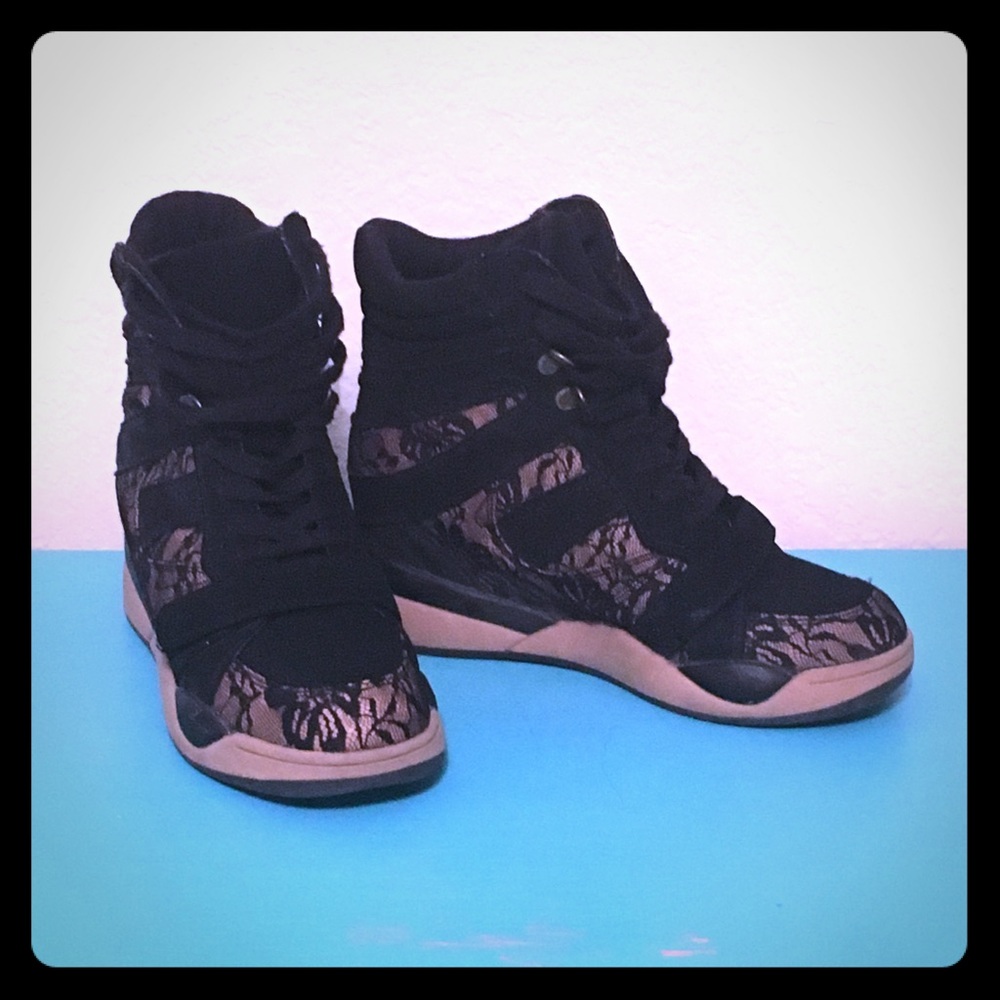 Wedge sneaker, black w/black lace detail, size 7.5
